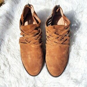 Caslon Liam Braided Suede heeled Ankle Womens Camel Brown Boots NWOT size 7